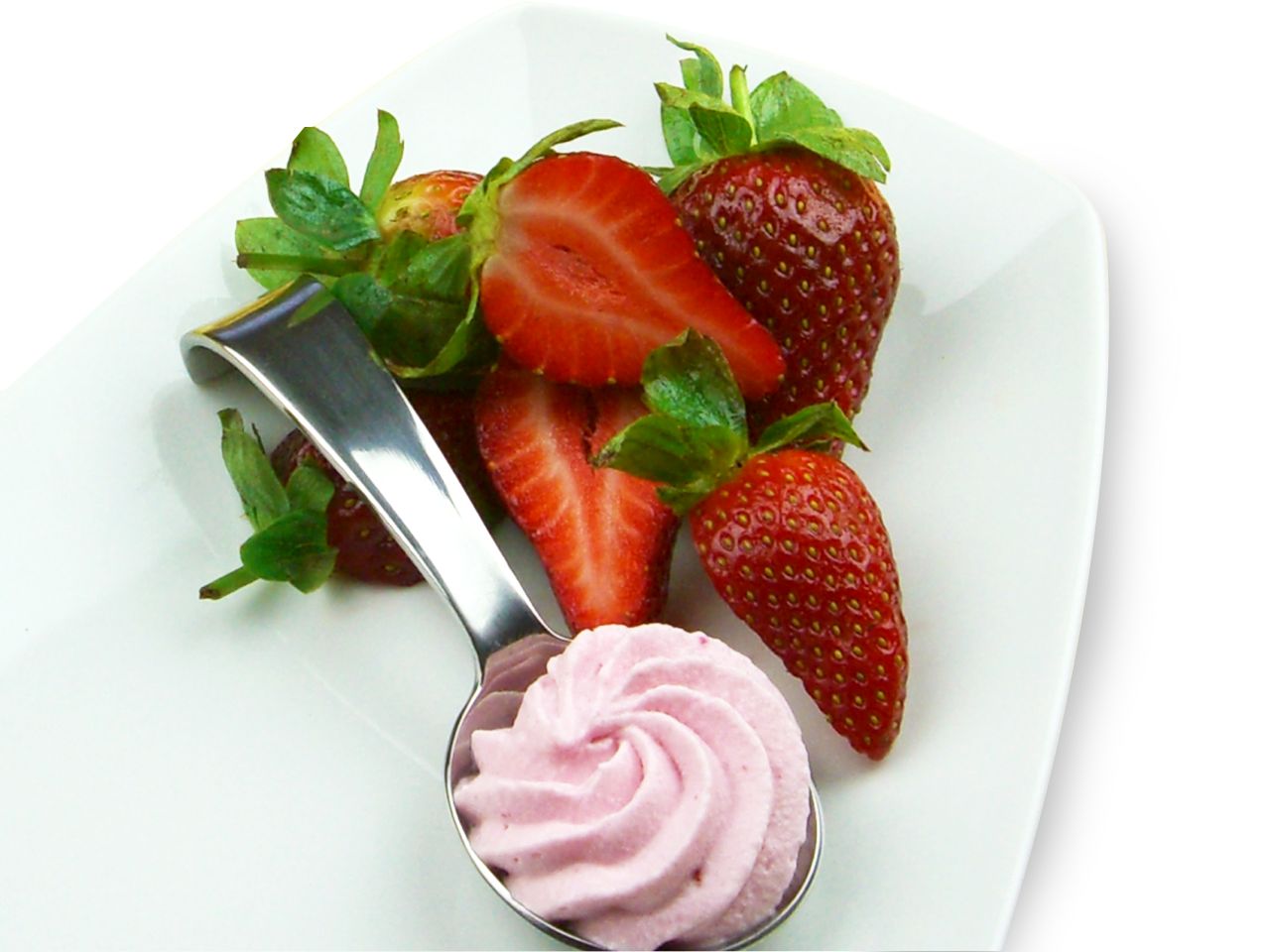 CM Sahnestand Erdbeere 100g